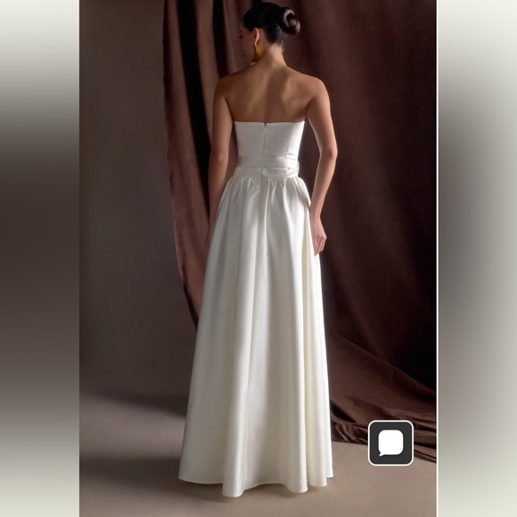 Strapless Belted Maxi Dress - White - Picture 4 of 4
